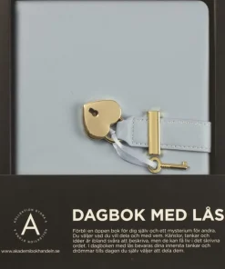 Dagbok med lås ljusblå