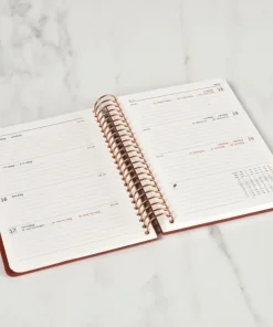 Kalender 2025 A6 vecka/uppslag orange