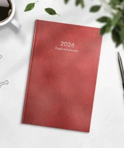 Kalender 2026 Dagbokskalender rött konstläder