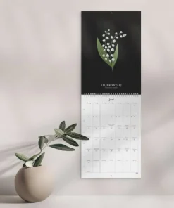 Väggkalender 2025 Illustrerad blomster